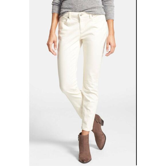 EILEEN FISHER Ivory Cream Skinny Denim Jeans // 4 - Picture 1 of 8